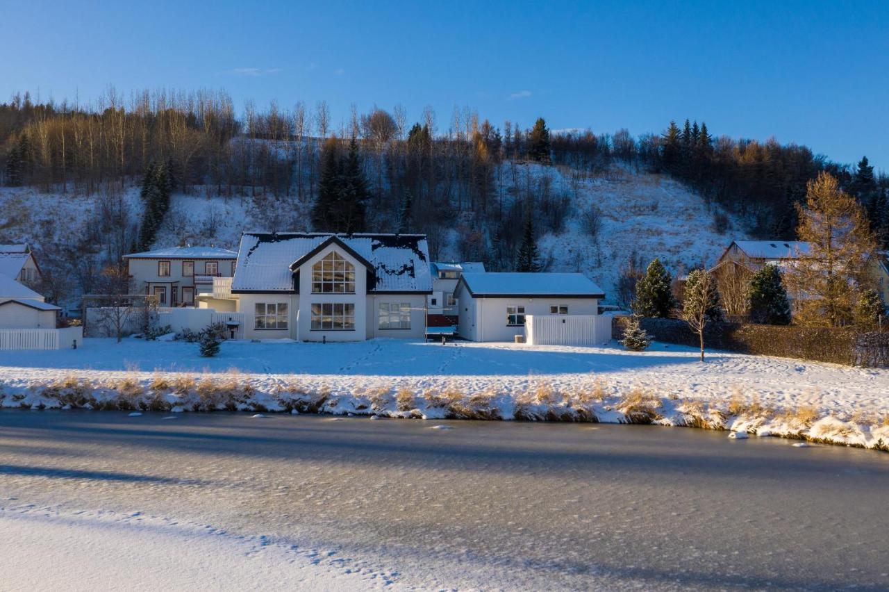 Old Town Modern Apartment Akureyri Exterior photo